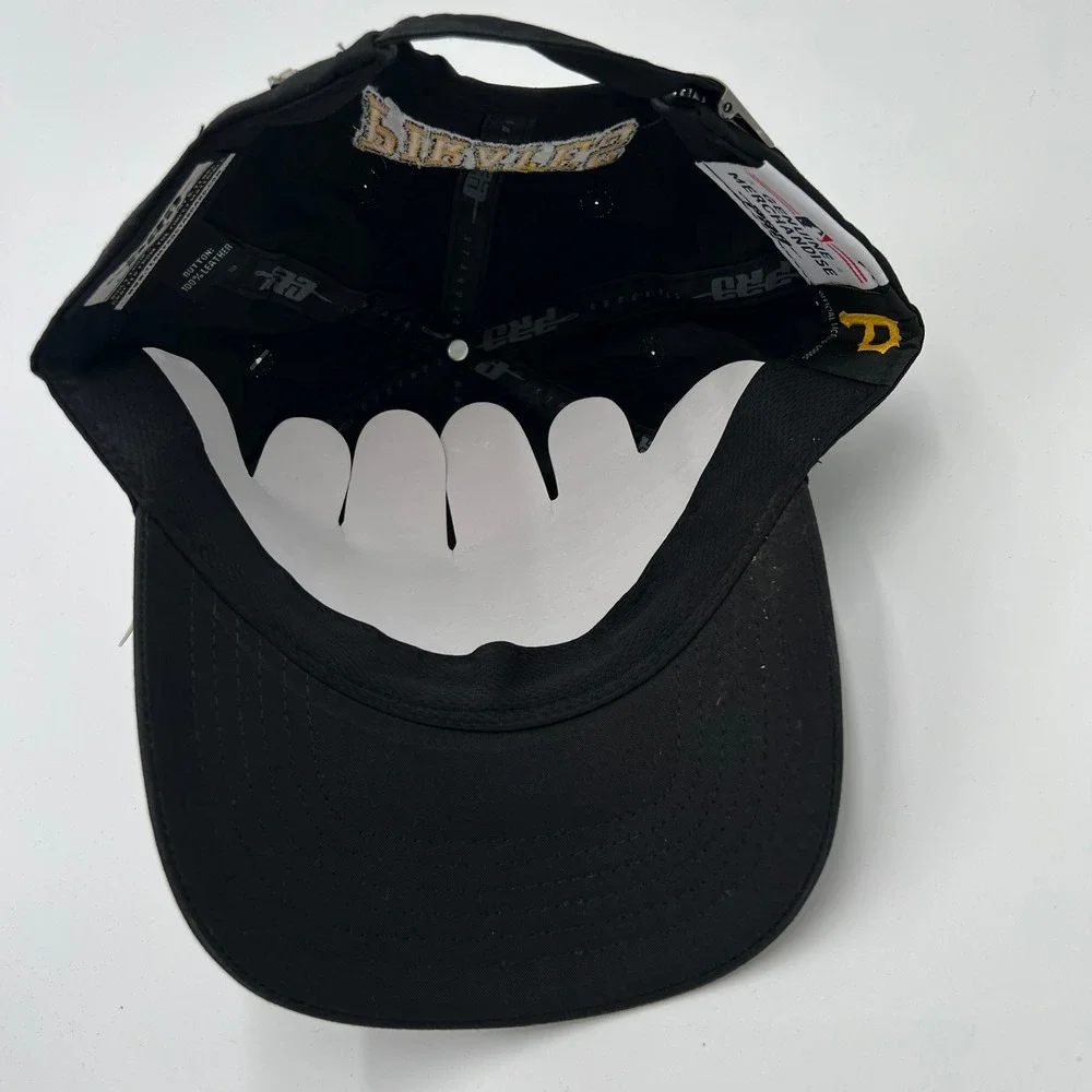 Pro Standard Pittsburgh Pirates Black‎ Baseball Cap MLB Major League Baseball
